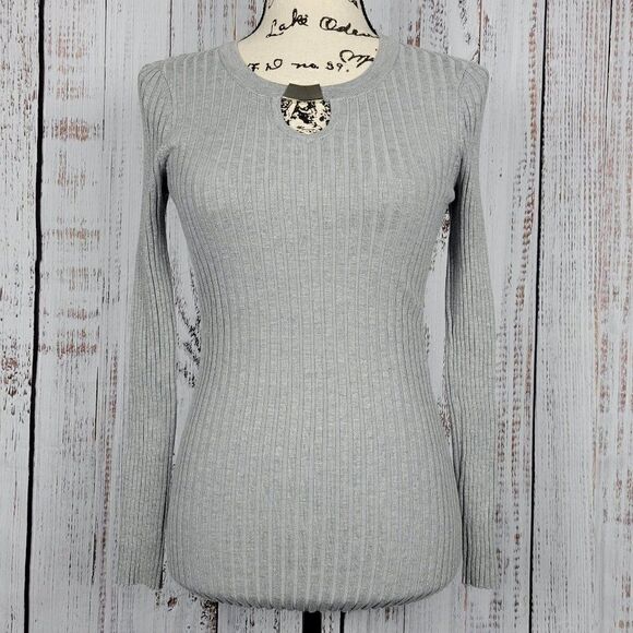 Motive Women's Medium Grey Ribbed Fitted Dressy Chic Casual Buckle Sweater - Picture 2 of 8